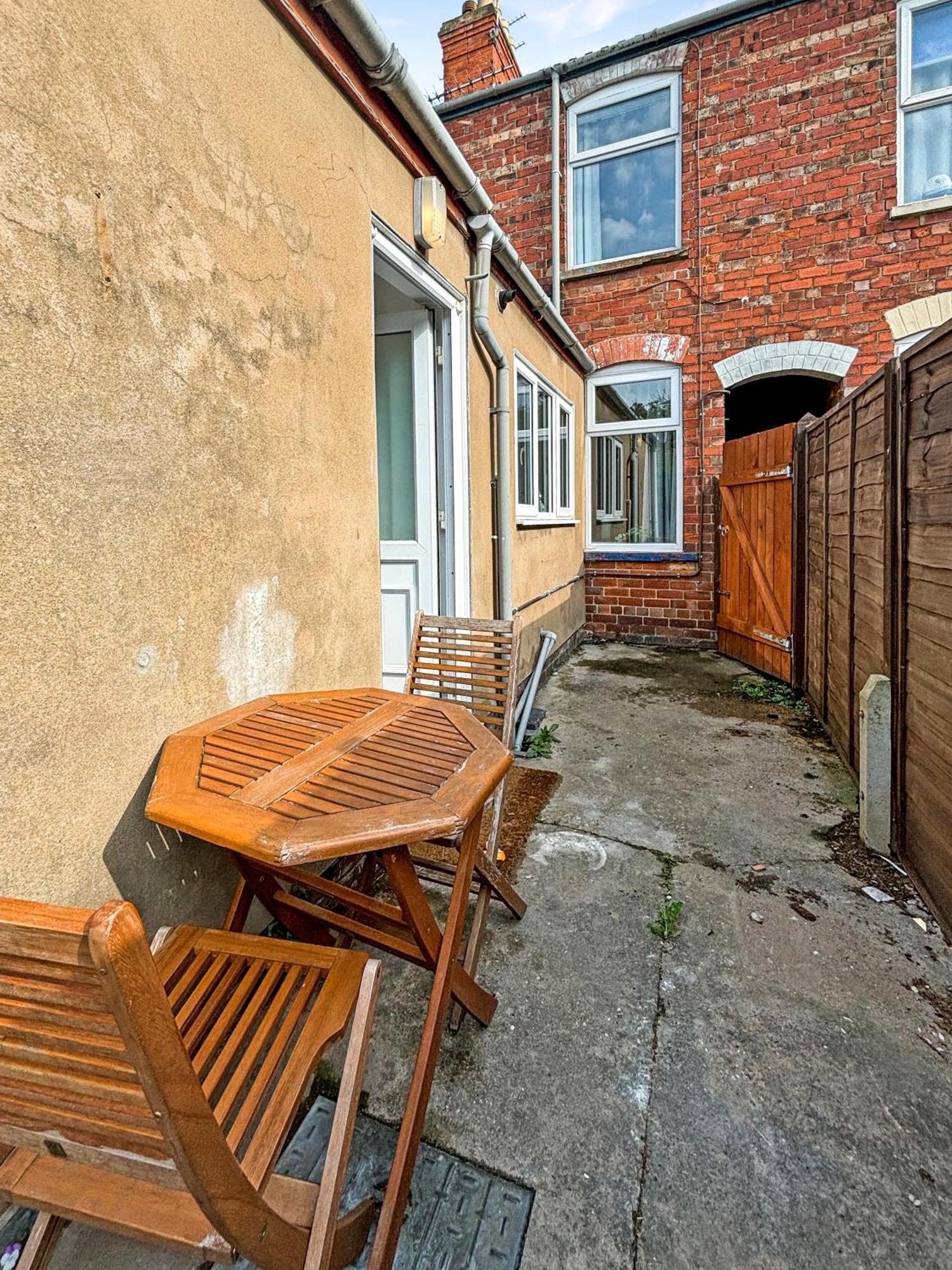 Amaya One -3 Bedroom Townhouse - With Garden - Close To Town Centre - Sleeps 7 Грентем Екстер'єр фото